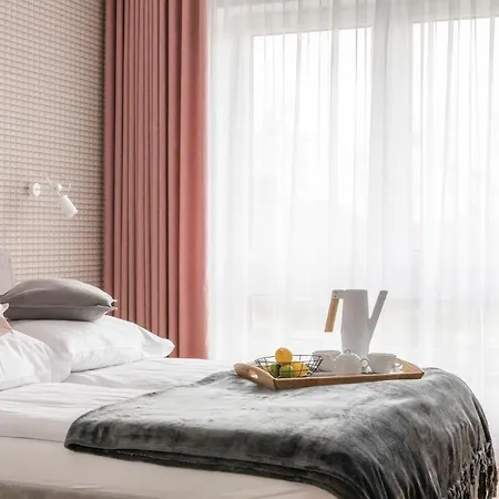 아파트호텔 Kamienica Parkowa 다브키