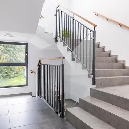 Kamienica Parkowa 아파트호텔 다브키