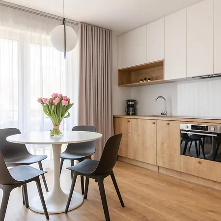 Kamienica Parkowa 4*