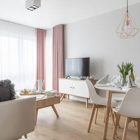 Lejlighedshotel Kamienica Parkowa Dąbki