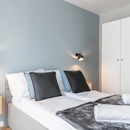 Kamienica Parkowa 4* Dąbki