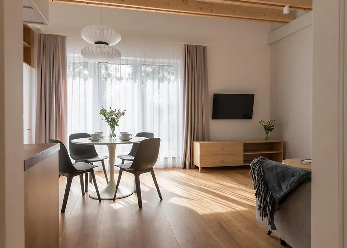 Apart Otel Kamienica Parkowa Dąbki